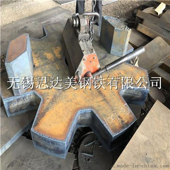 Q355B厚板切割